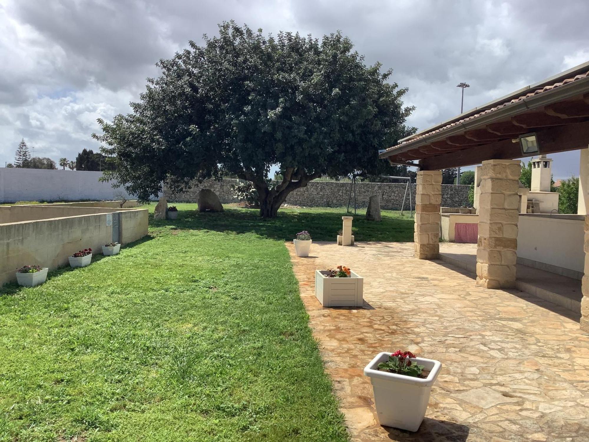 L'Aira Ecchia - Ospitalita Rurale Villa Lecce Exteriör bild